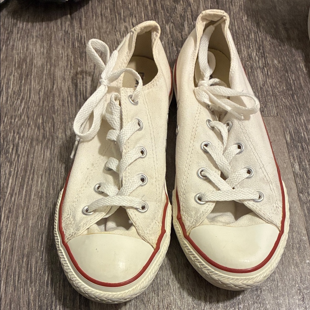 Converse Kids Low Top Sneakers in White with Red Trim